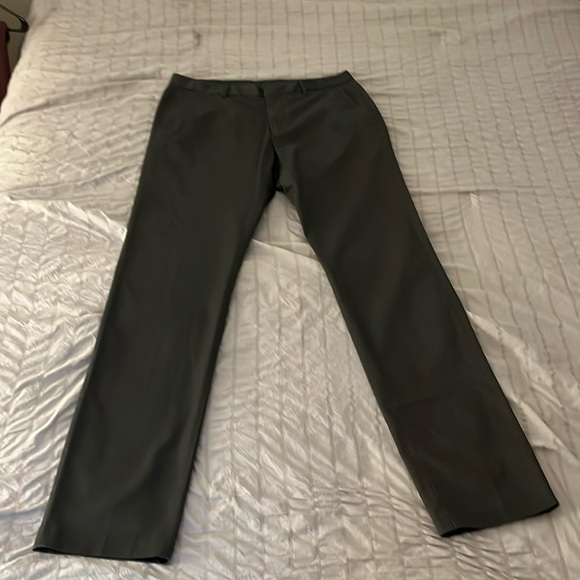 Gray Bonobos Dress Pants in 33x36 Slim Fit. - Picture 1 of 2